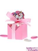 Boite  drages cube rose Licorne