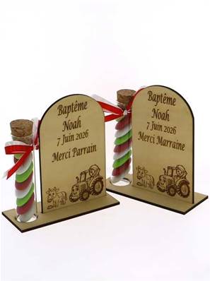 Cadeau Parrain Marraine Éprouvette Bois Personnalisé Tracteur - Baptême à la Ferme