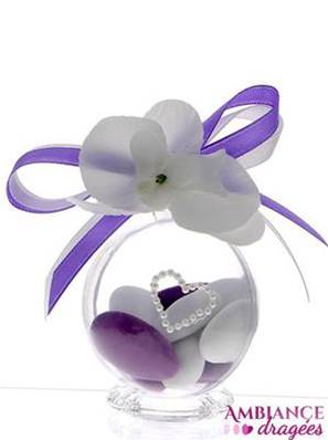 Boule dragées lilas orchidée blanche