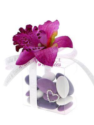 Boite carré dragées orchidée lilas