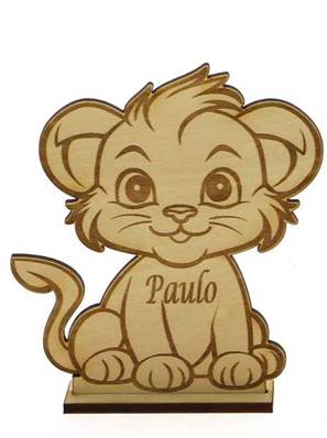 Marque Place Lion Bois Gravé - Baptême Jungle - Lion bois